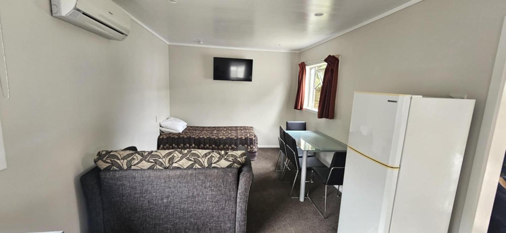 Sunnydays Motel Гизбърн Екстериор снимка
