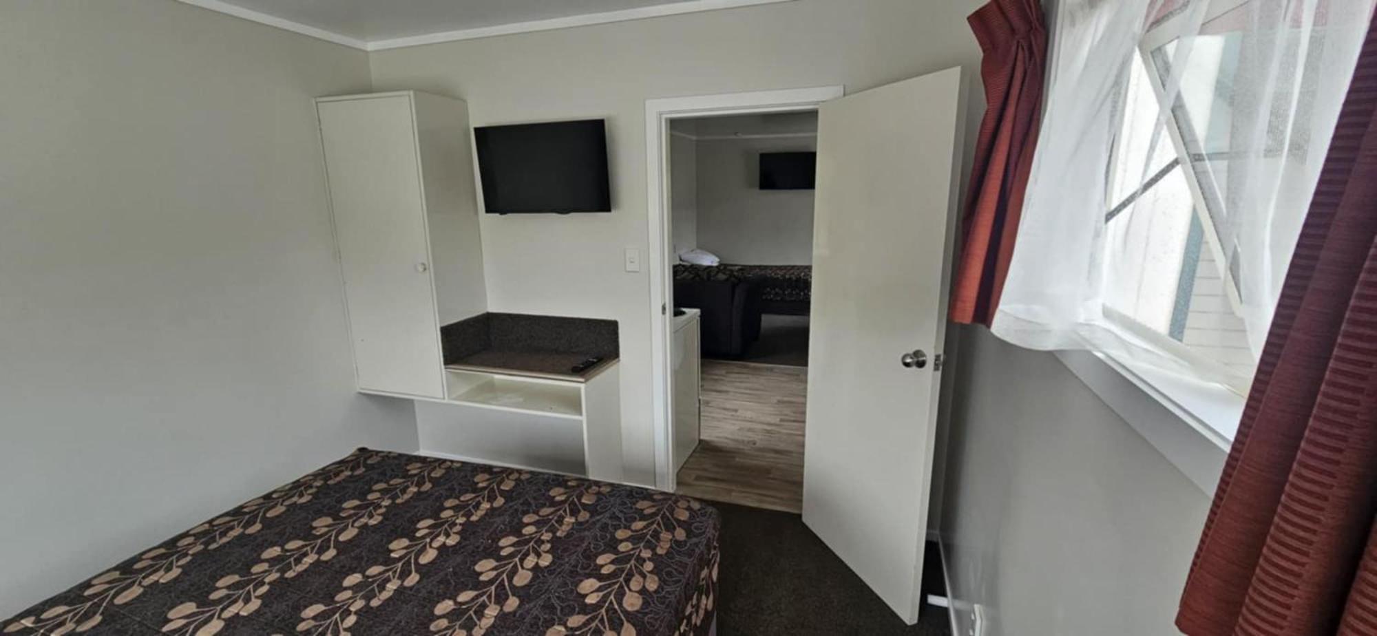 Sunnydays Motel Гизбърн Екстериор снимка
